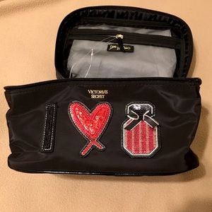 Victoria Secret I ♥️💄 vanity case